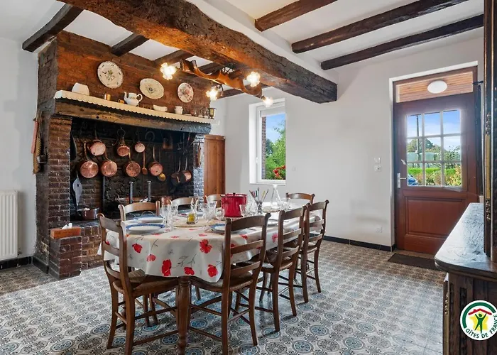 Holiday home Gite Gites De France - Gite De La Chesnaye Sierville