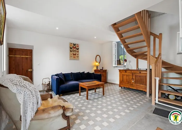 Holiday home Gite Gites De France - Gite De La Chesnaye *