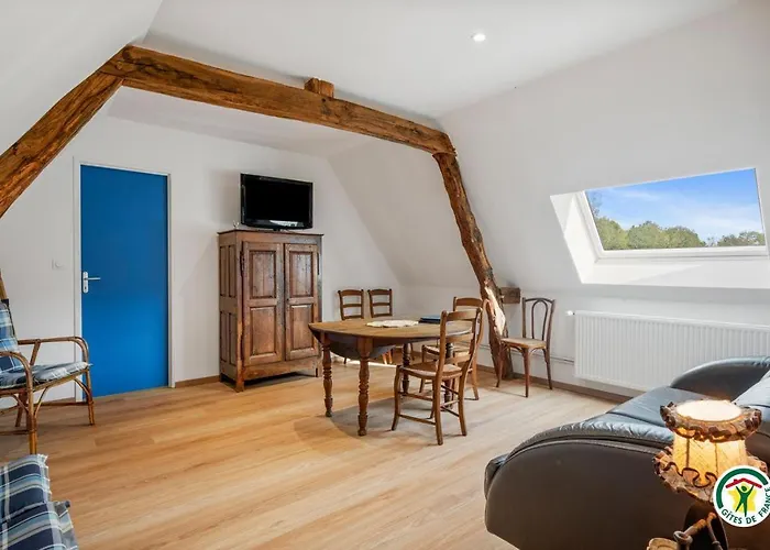 Holiday home Gite Gites De France - Gite De La Chesnaye Sierville